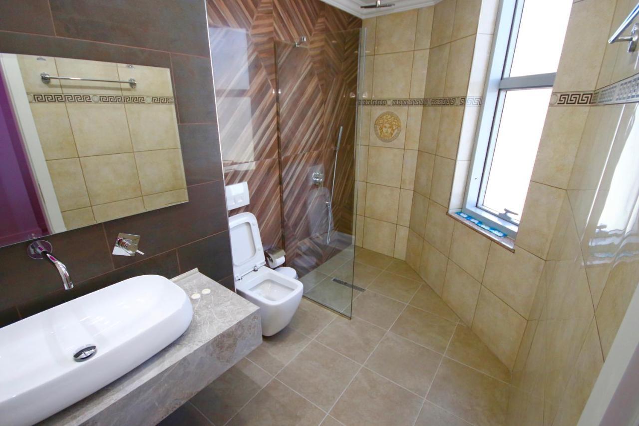 Eljos Hotel Fushe-Kruje Zewnętrze zdjęcie