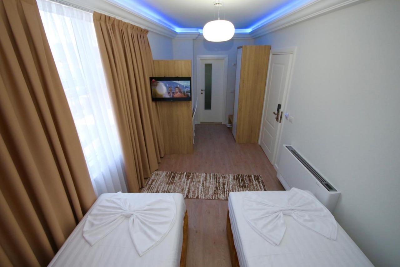 Eljos Hotel Fushe-Kruje Zewnętrze zdjęcie